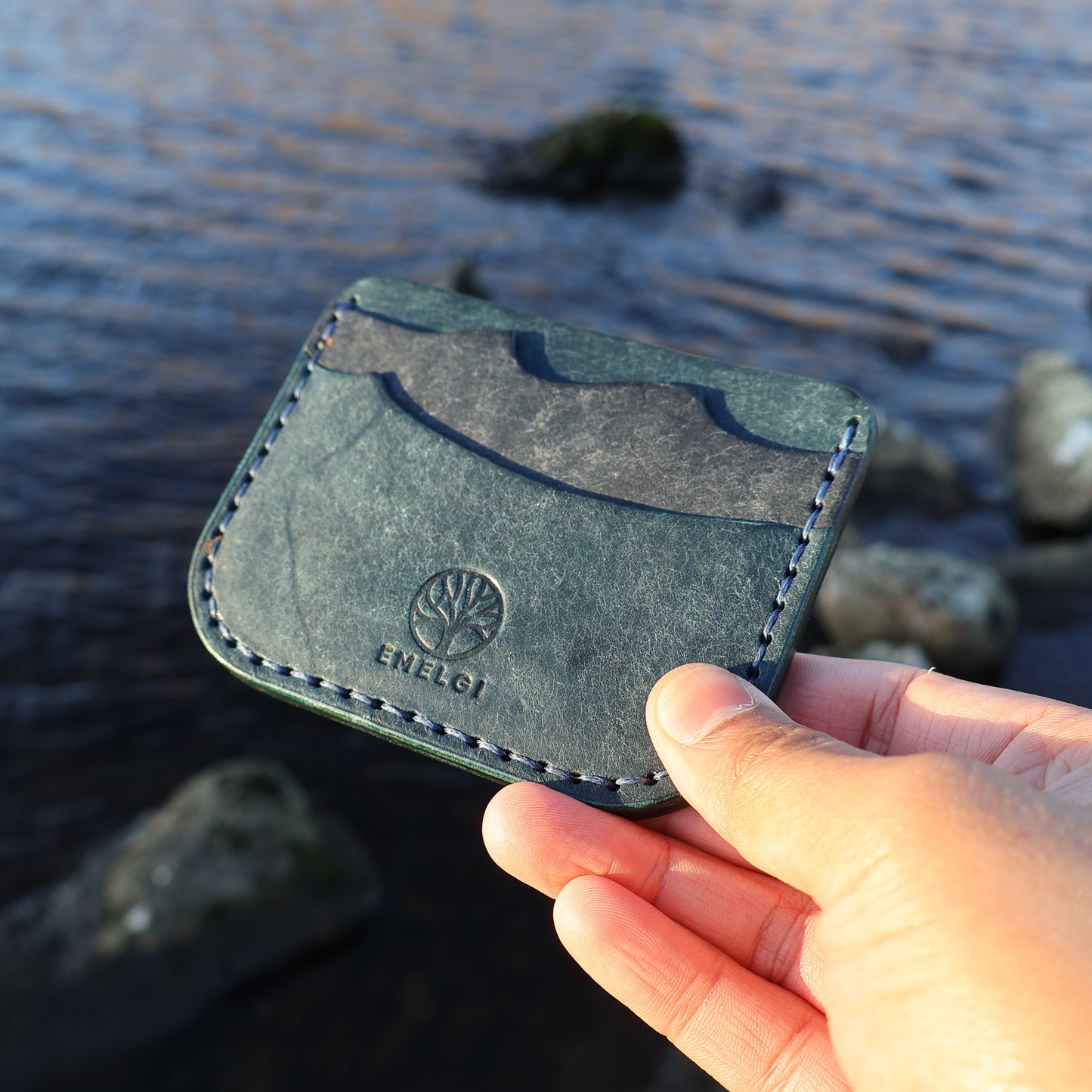 The Tide Cardholder