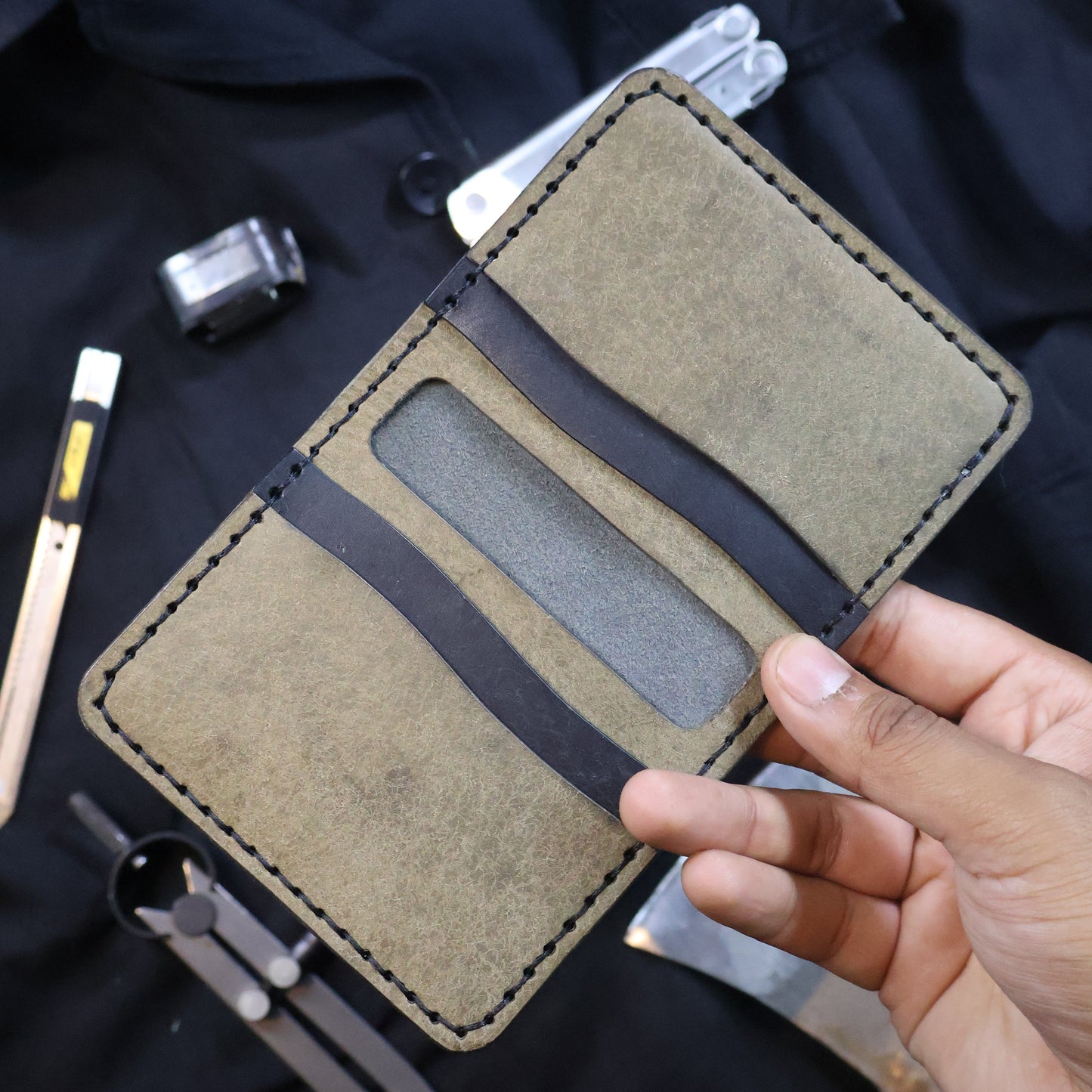 The Hills Wallet